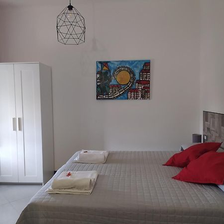 Casa Dei Nonni Bed & Breakfast เจนัว ภายนอก รูปภาพ